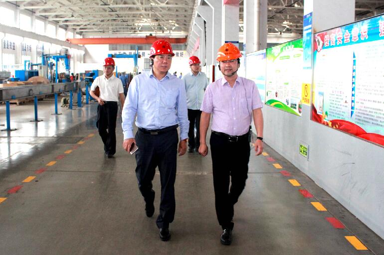 2018年5月25日，北京航天科工一院副院長(zhǎng)史紅衛(wèi)、南大科技董事長(zhǎng)韓平等領(lǐng)導(dǎo)來(lái)公司參觀