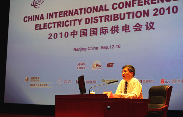 14573429759353748yCh.jpg 100918090715.jpg