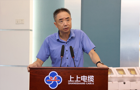 1694158721755361zSTo.jpg 蔣總.jpg