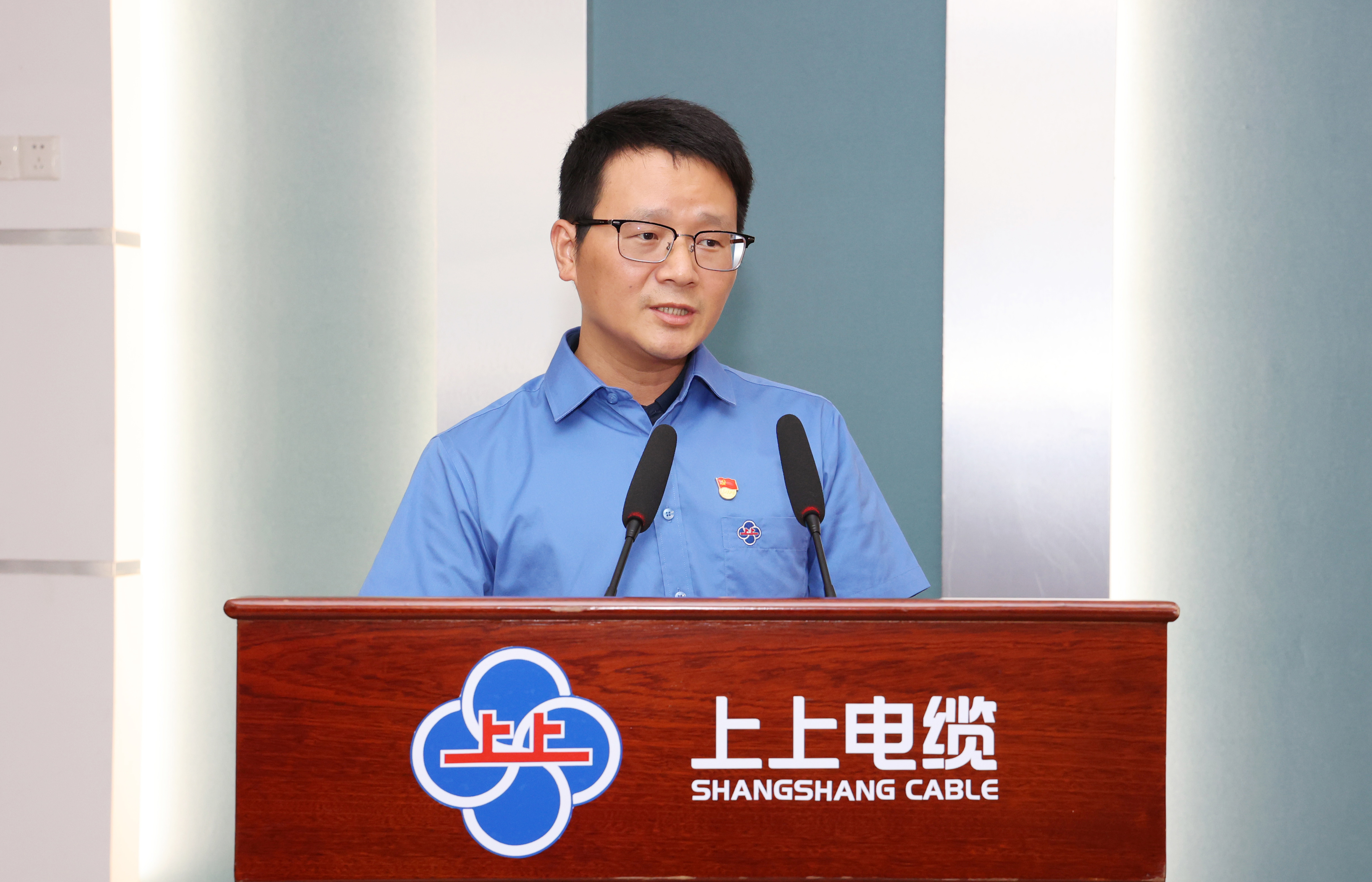 1719555647303184x5Vu.jpg 1719555647303184x5Vu.jpg