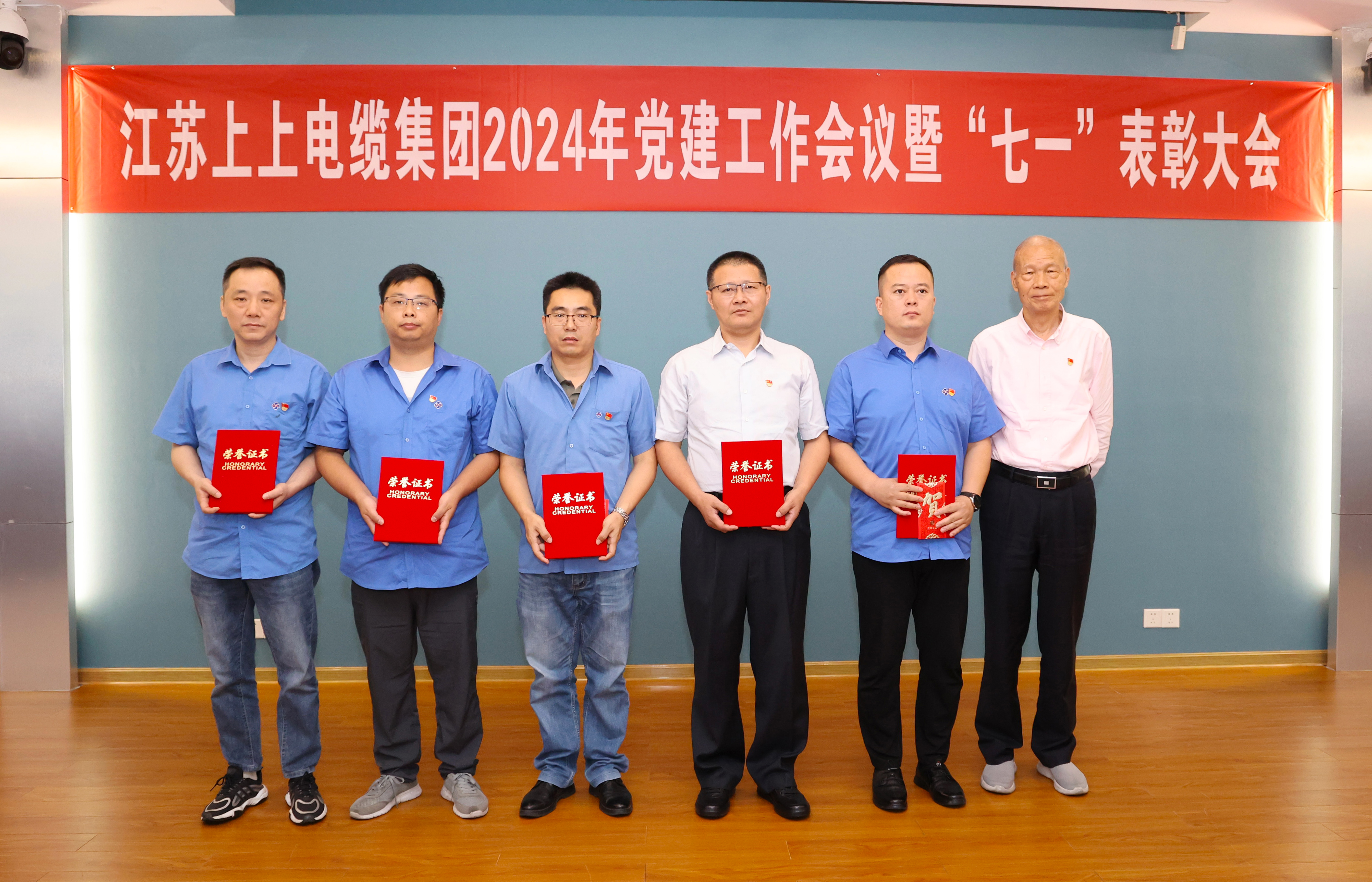 1719555799179715ggzQ.jpg 1719555799179715ggzQ.jpg