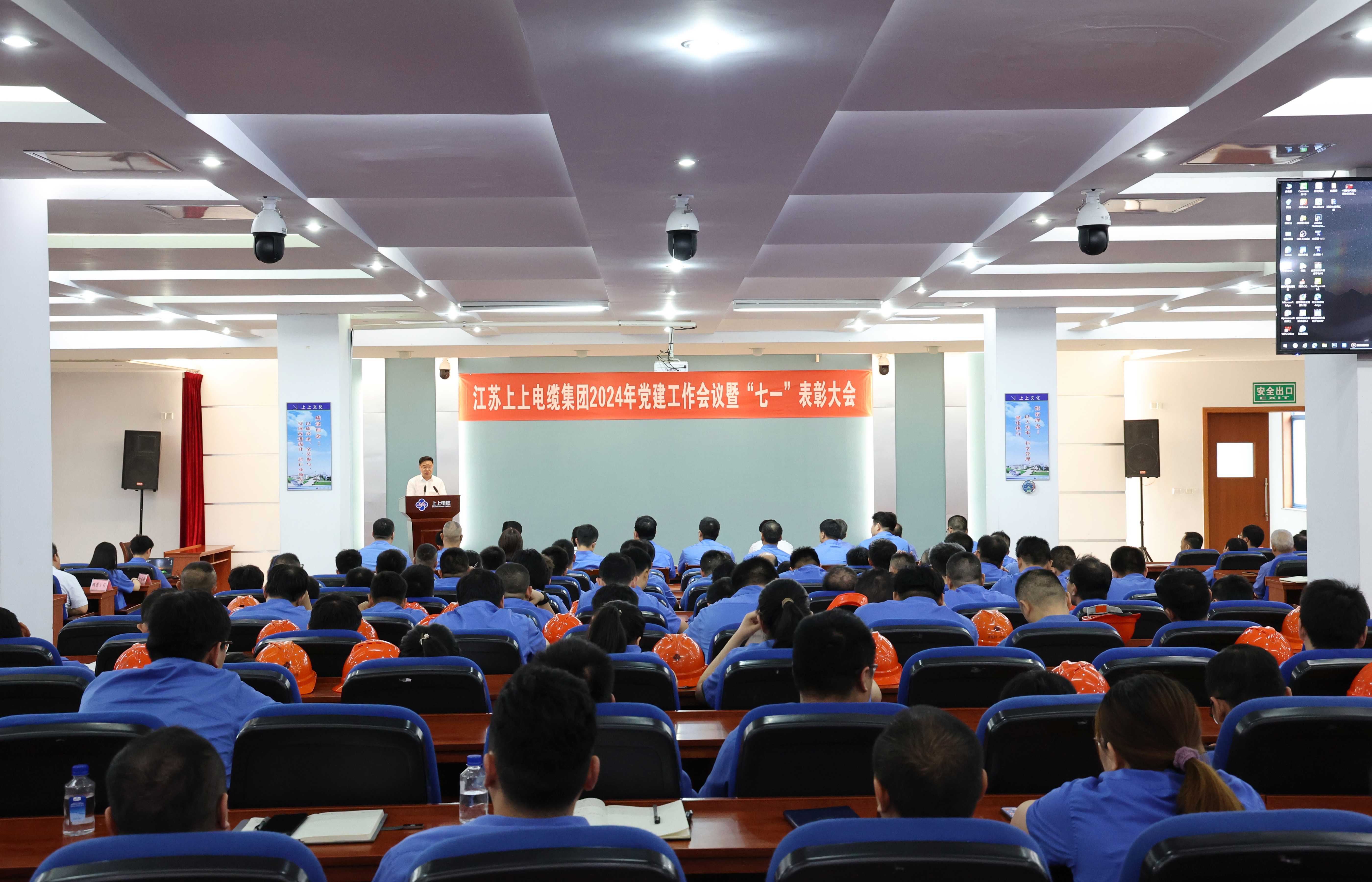 1719555879136333A5rK.jpg 1719555879136333A5rK.jpg