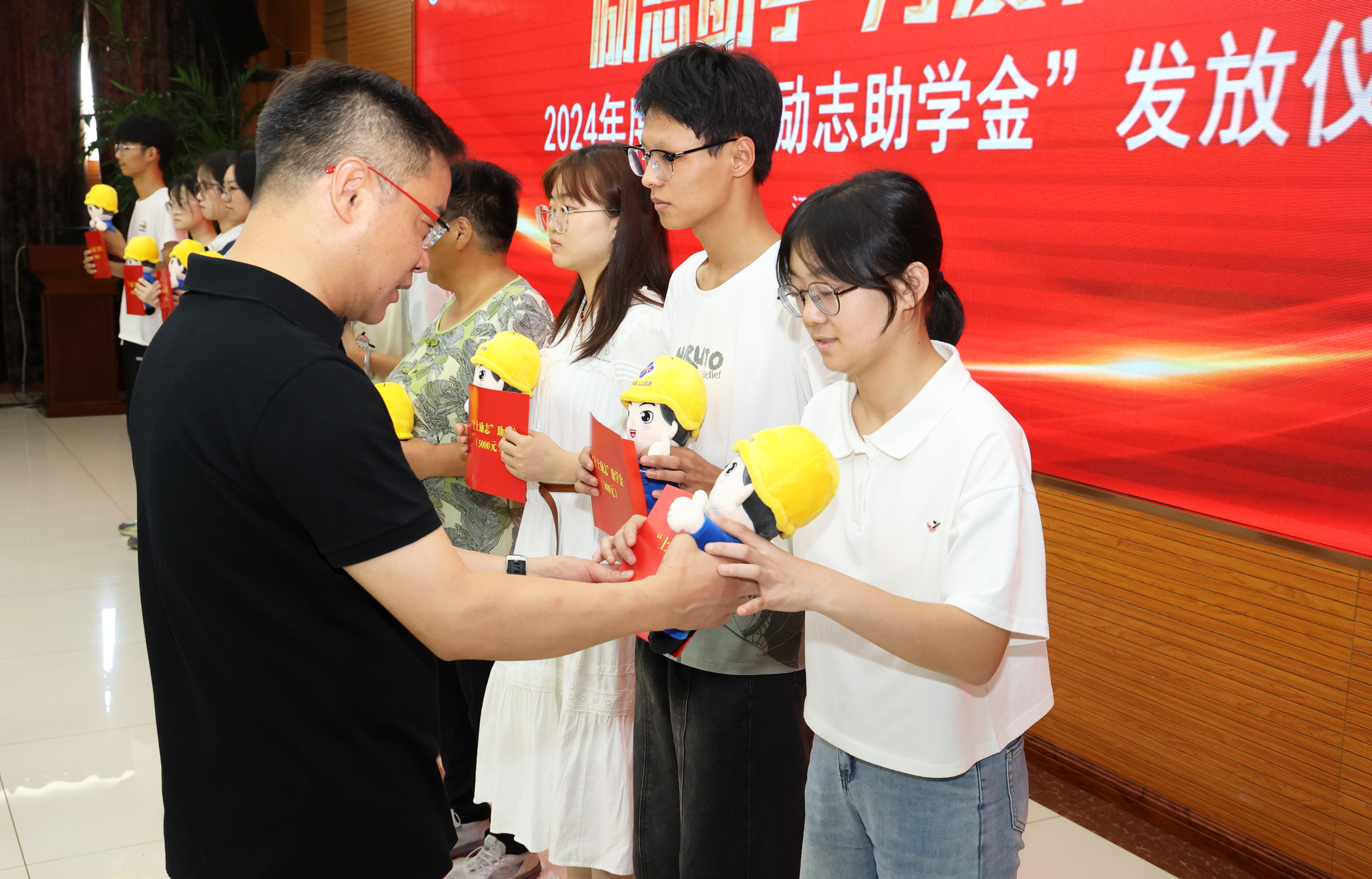 1724642548112681tOOH.jpg 1724642548112681tOOH.jpg